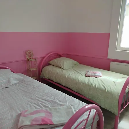 Maison Pink Flamingo Aeroport 2 A 4 Personnes